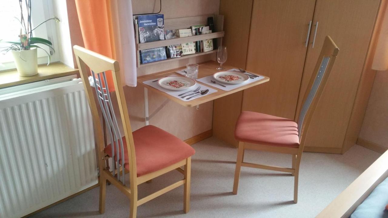 Tiny-Apartment-In-Gemuenden-An-Der-Wohra Gemunden an der Wohra Eksteriør bilde